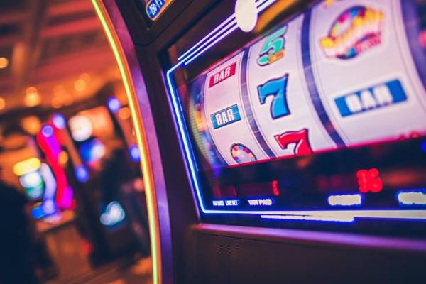 Inside the Mobile Experience of top online casinos
